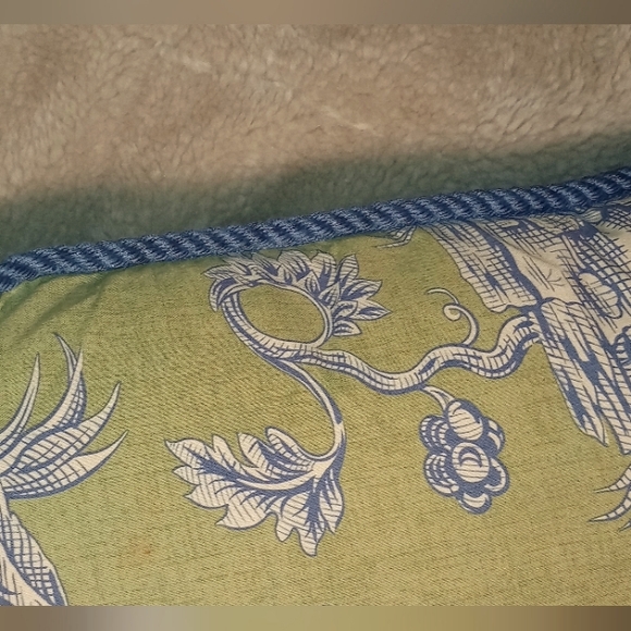 Scalamandre " Winegrowers" Printed Custom Pillows (2) - Picture 8 of 9